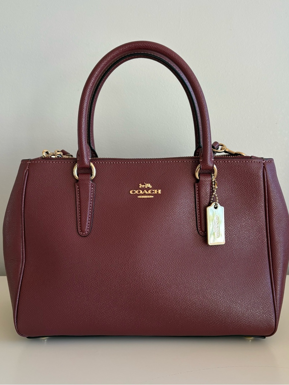 Coach Surrey Carryall Crossgrain Leather Wine Burgundy Satchel Crossbody F44958